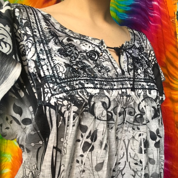 Apt. 9 Boho Top - Picture 2 of 3